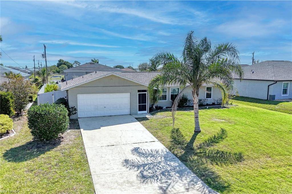 Cape Coral, FL 33993,1323 NW 7th PL