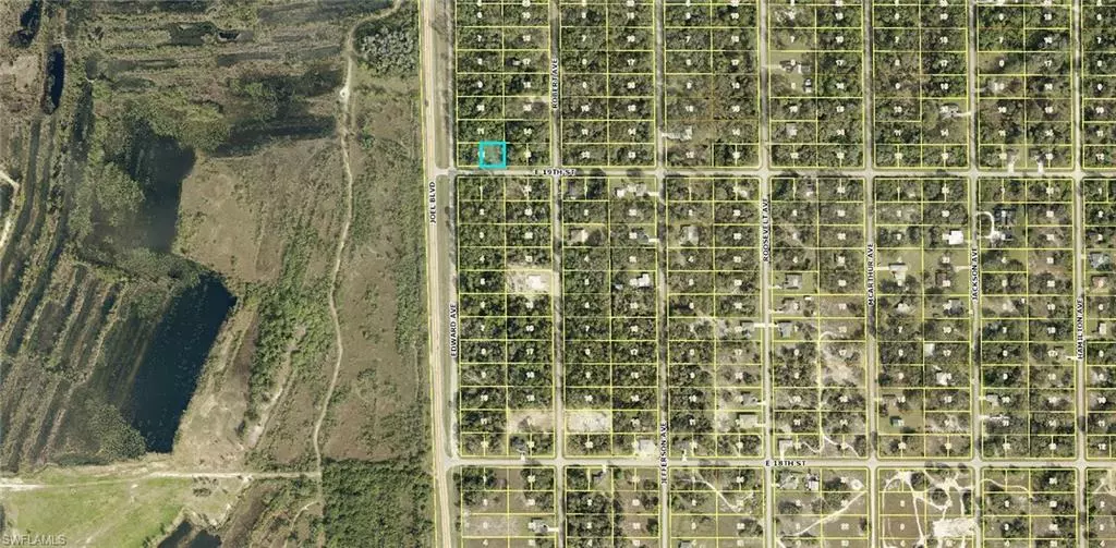 2403 E 19th ST, Lehigh Acres, FL 33972