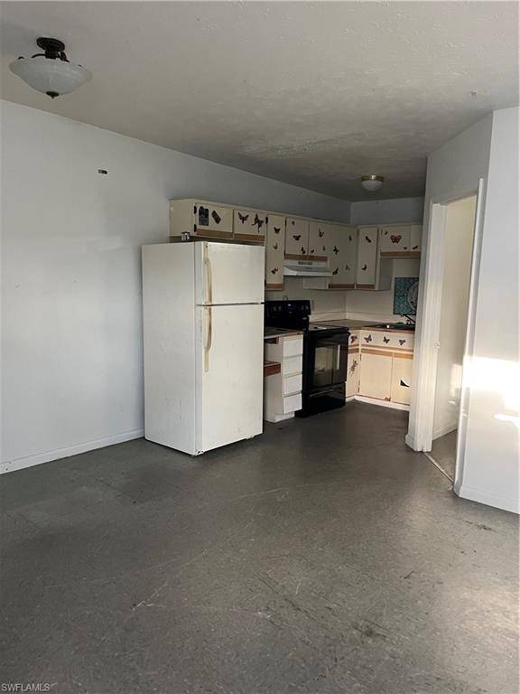 Clewiston, FL 33440,839 E Alverdez AVE #Unit B