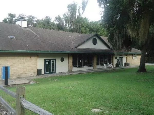 Salt Springs, FL 32134,25334 NE 140TH ST