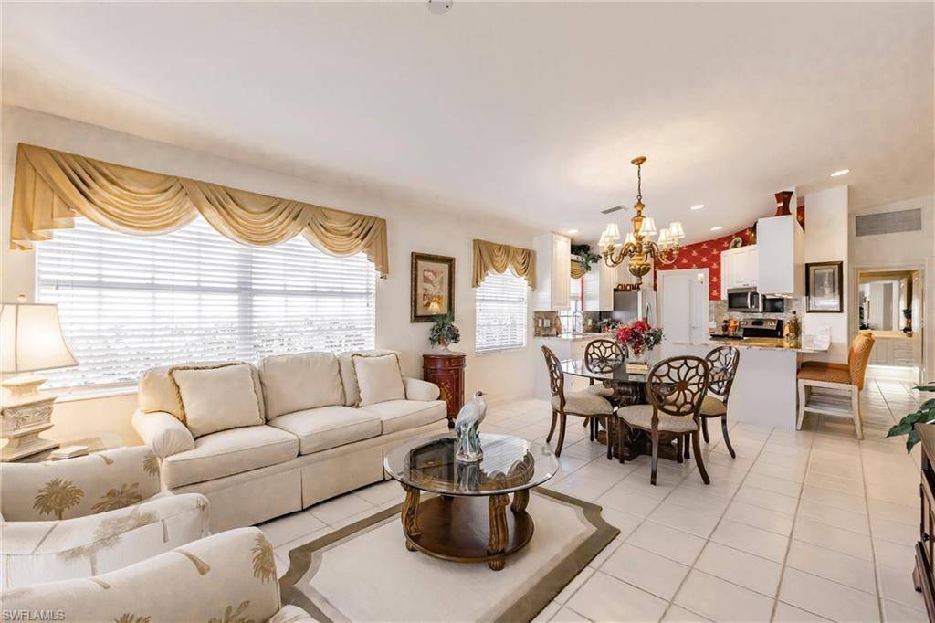 Naples, FL 34109,4079 Los Altos CT