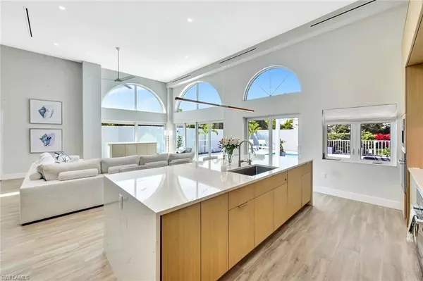 Naples, FL 34108,7063 Villa Lantana WAY #3