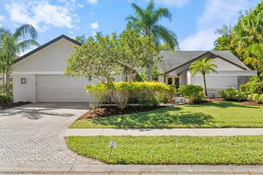 Fort Myers, FL 33919,19 Winewood CT