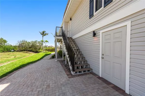 Bonita Springs, FL 34134,26773 Hickory BLVD #8