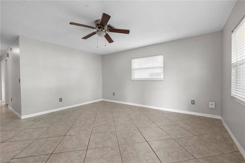 Fort Myers, FL 33901,3945 La Palma ST