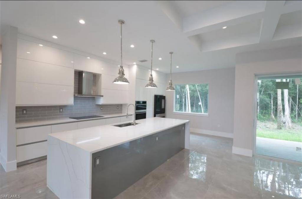 Naples, FL 34120,2461 Golden Gate Blvd E BLVD E