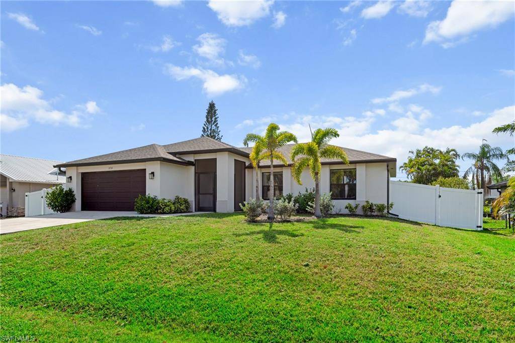 3734 SE 3rd PL, Cape Coral, FL 33904