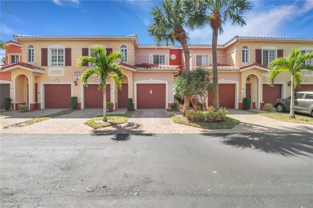 Estero, FL 33928,20170 Estero Gardens CIR #102