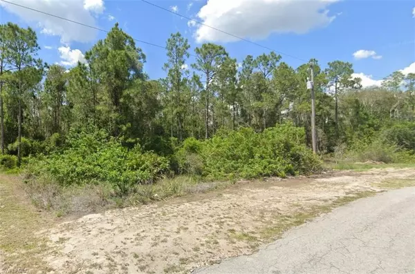 Lehigh Acres, FL 33974,806 Grenada AVE