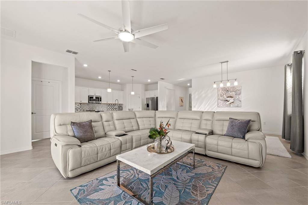 Naples, FL 34120,2662 Scarlet WAY