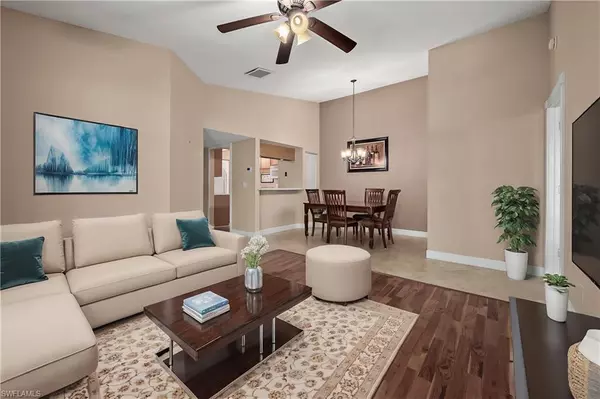 8121 S Woods CIR #8, Fort Myers, FL 33919