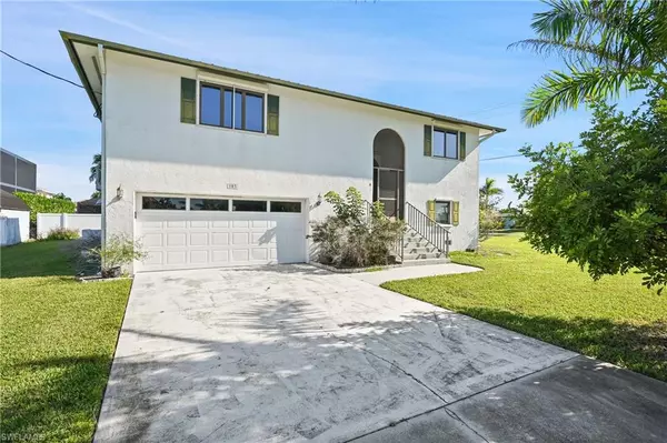Naples, FL 34113,103 Tahiti CIR