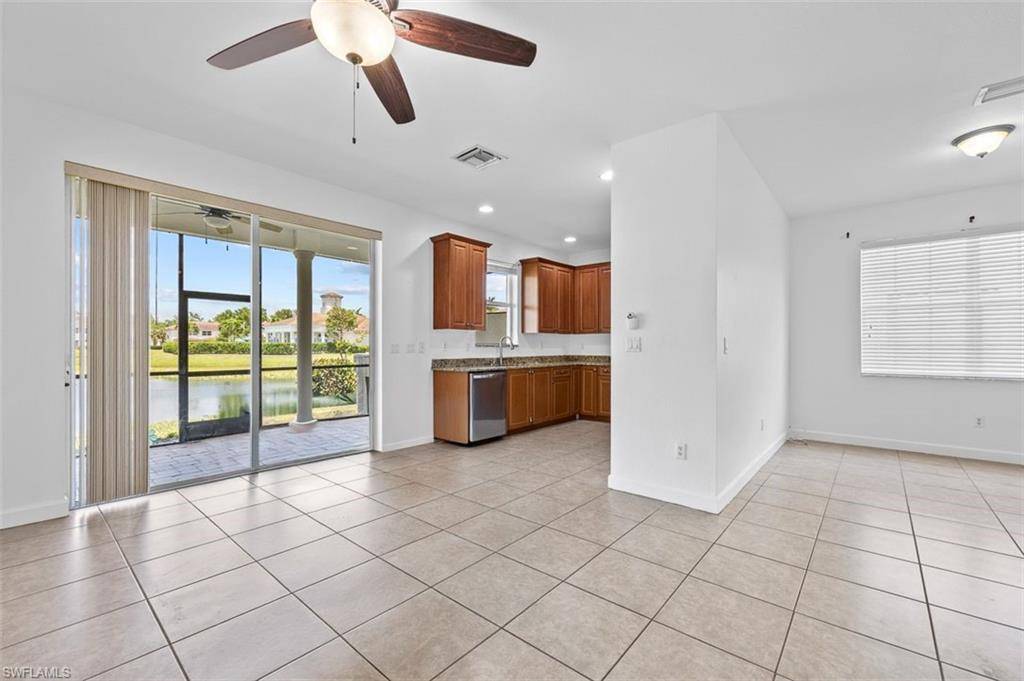 Naples, FL 34119,7029 Ambrosia LN #606