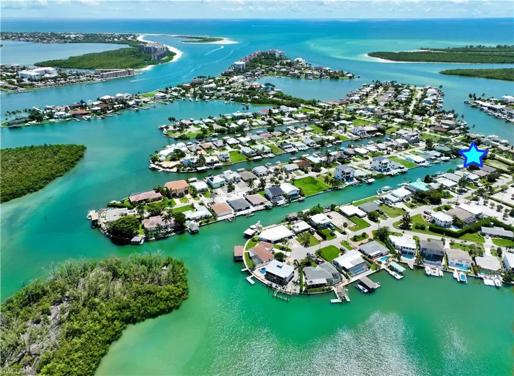 Naples, FL 34113,147 Capri BLVD
