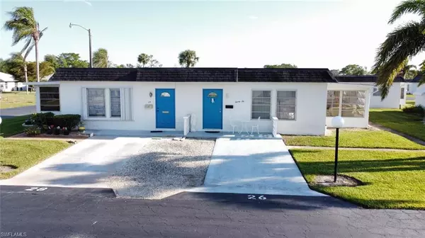 26 Tangerine CT, Lehigh Acres, FL 33936