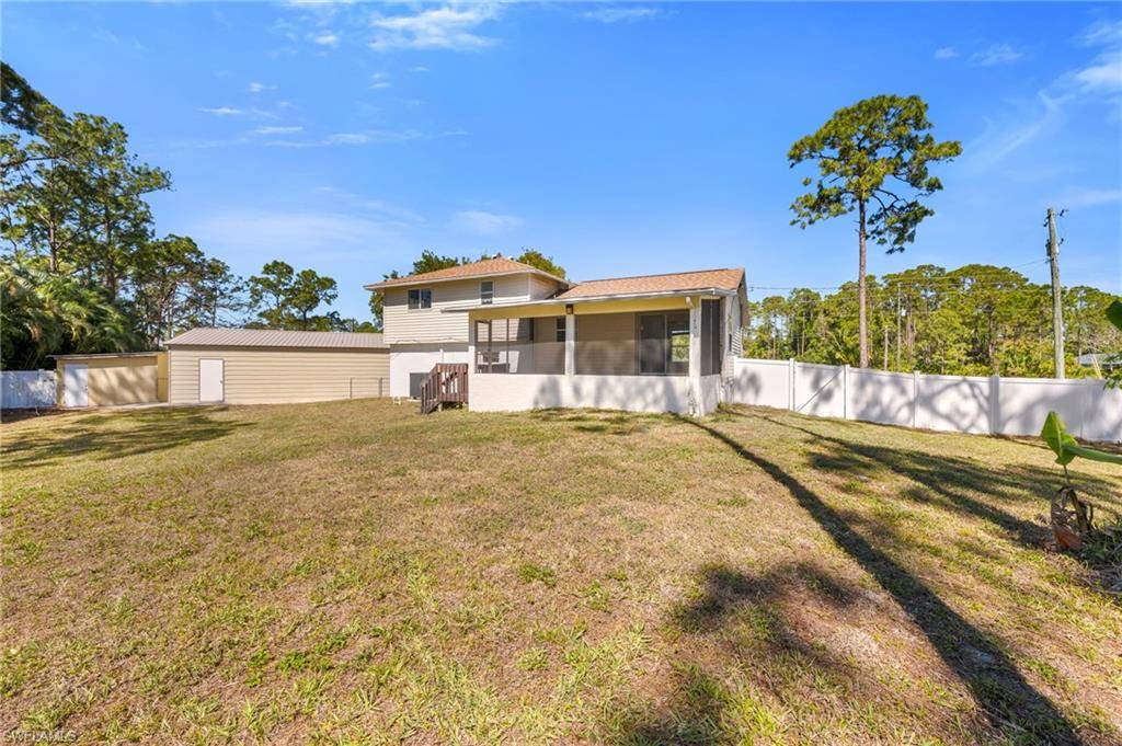 9760 Strike LN, Bonita Springs, FL 34135