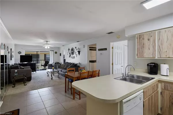 Cape Coral, FL 33909,1100 Pondella RD #916