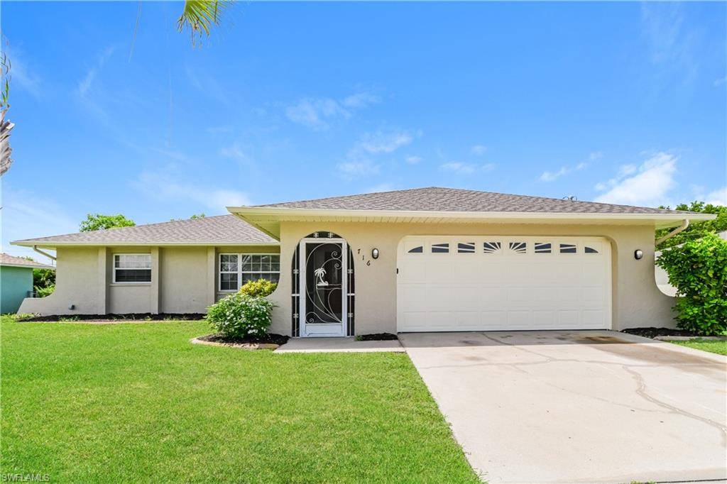 716 SW 15th TER, Cape Coral, FL 33991