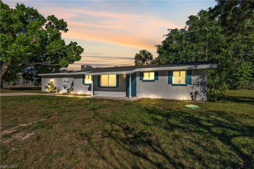 154 Whidden RD, North Fort Myers, FL 33917