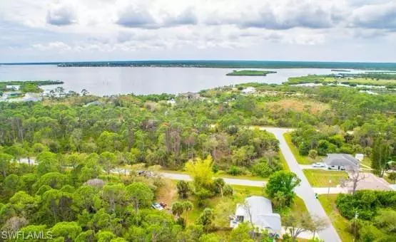 Port Charlotte, FL 33953,12253 Endicott LN