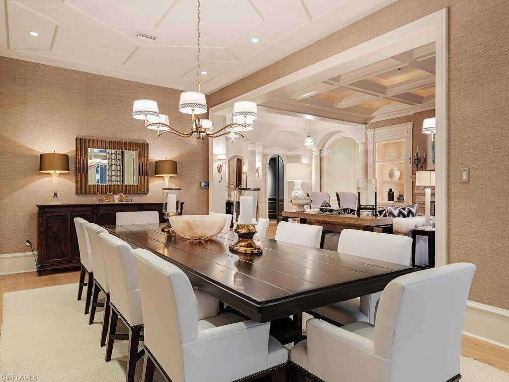 Naples, FL 34102,3565 Fort Charles DR