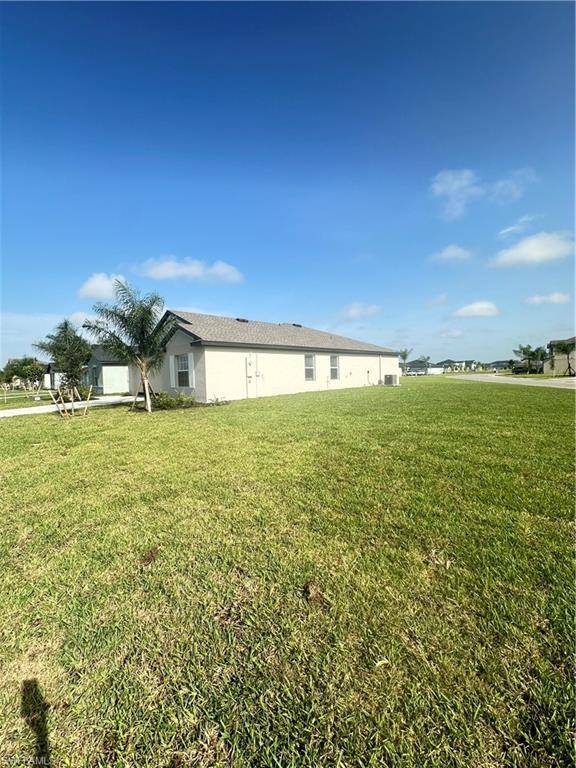 North Fort Myers, FL 33917,4127 Granita CT