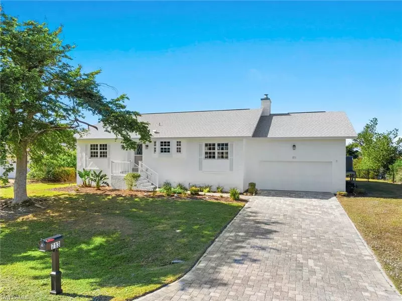 713 Durion CT, Sanibel, FL 33957