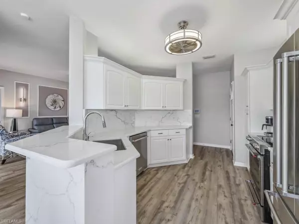 Naples, FL 34110,6050 Pinnacle LN #2001
