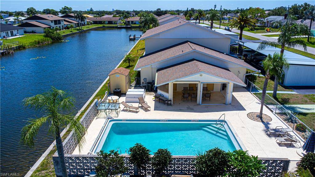 Cape Coral, FL 33990,621 SE 15th ST #116