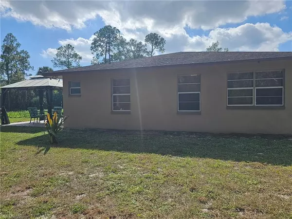 Alva, FL 33920,2012 Abbott AVE