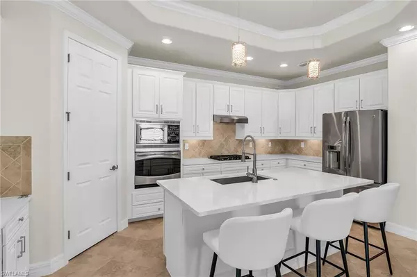 Naples, FL 34114,2938 Aviamar CIR