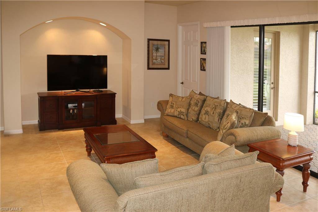 Naples, FL 34119,4350 LONGSHORE WAY S