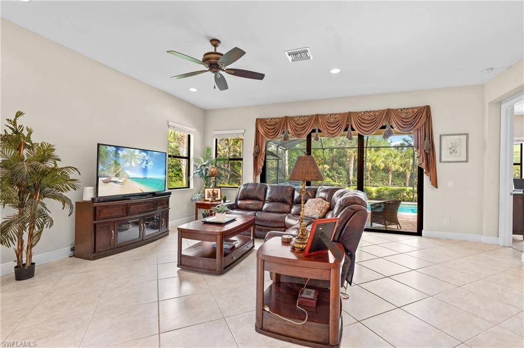 Naples, FL 34119,4103 Raffia DR