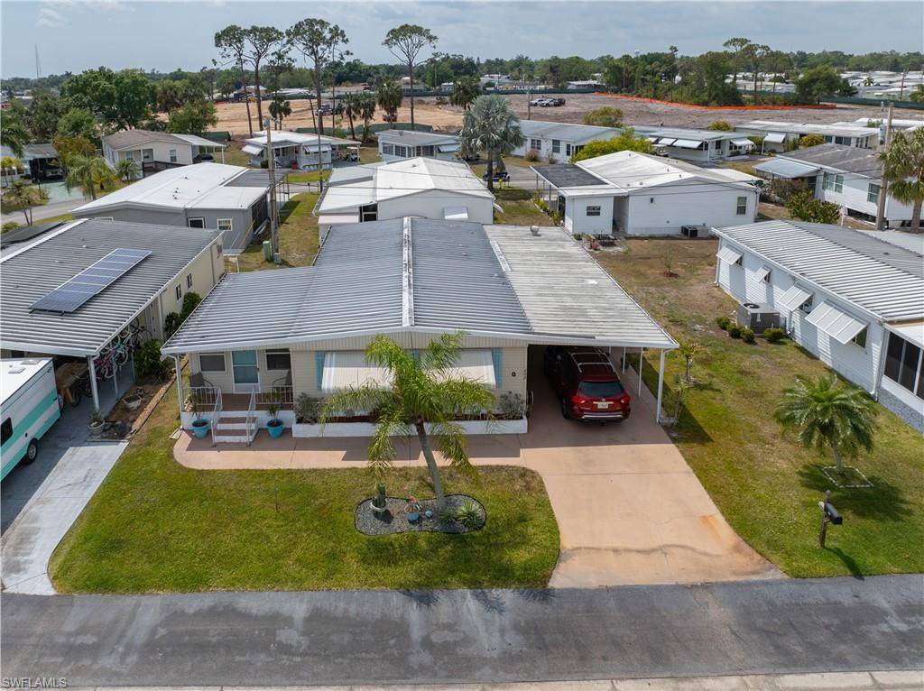 North Fort Myers, FL 33917,202 Harvest LN