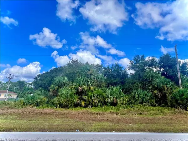 Lehigh Acres, FL 33974,1001 Sentinela BLVD