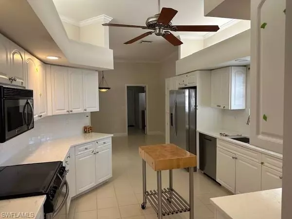 Fort Myers, FL 33919,8676 Franchi BLVD