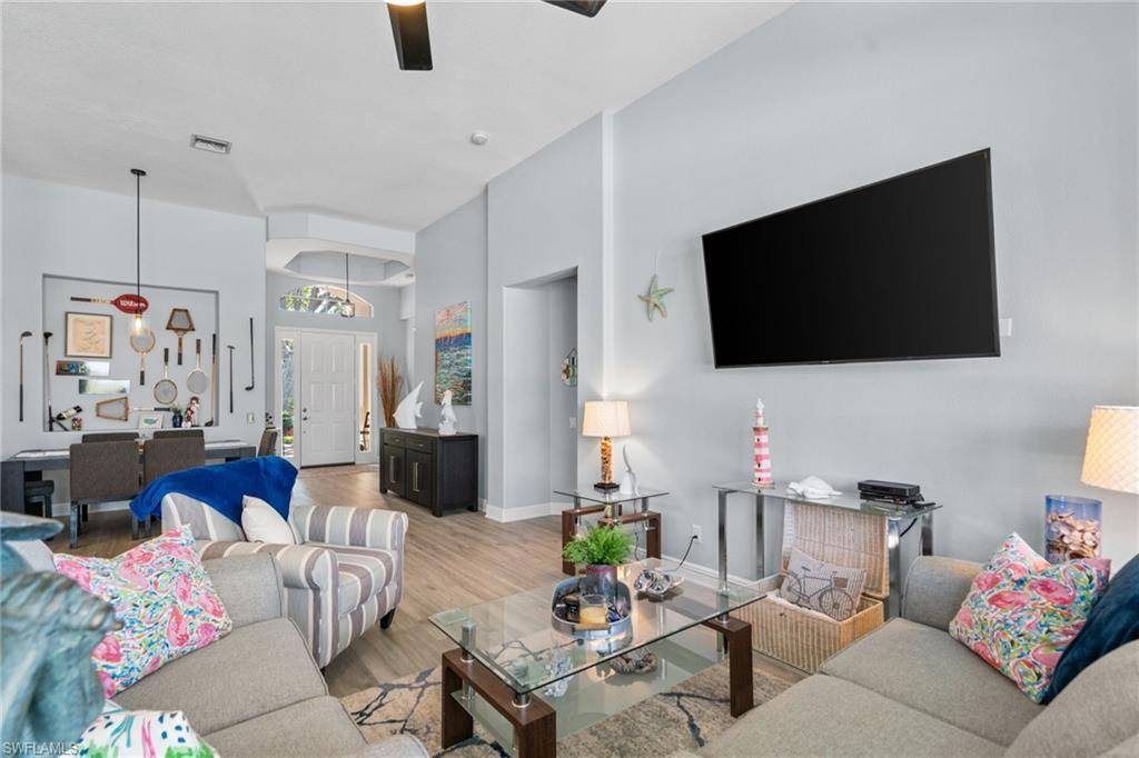 Naples, FL 34109,1849 Pondside LN
