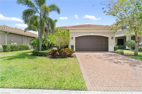 Naples, FL 34119,4554 Luminary AVE