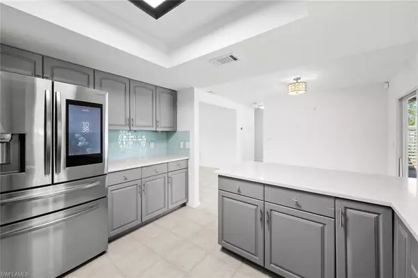 Naples, FL 34113,5275 Maple LN