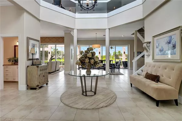 4735 Lighthouse LN, Naples, FL 34112