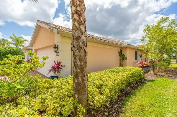 Naples, FL 34114,8681 Erice CT