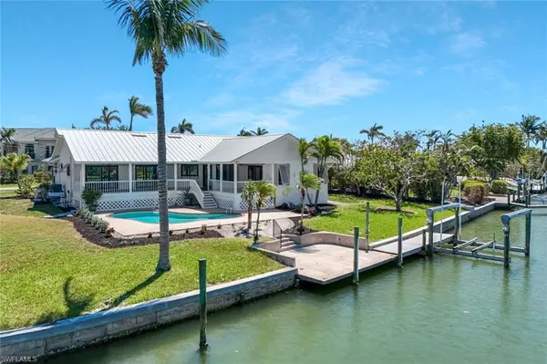 Sanibel, FL 33957,848 Limpet DR