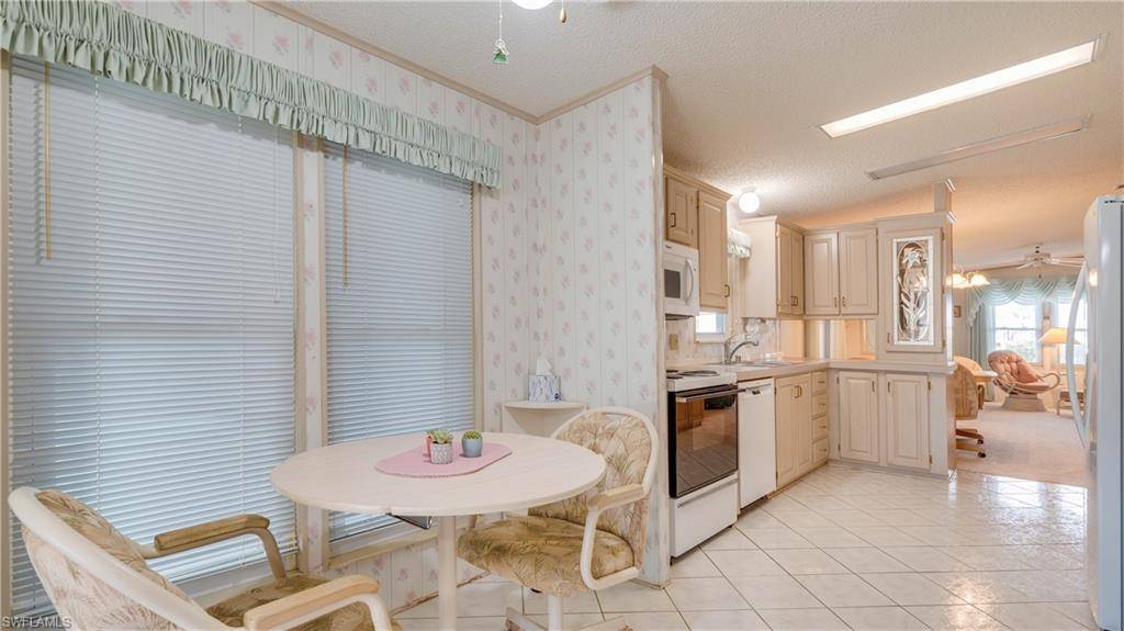 North Fort Myers, FL 33903,258 Lakeside DR