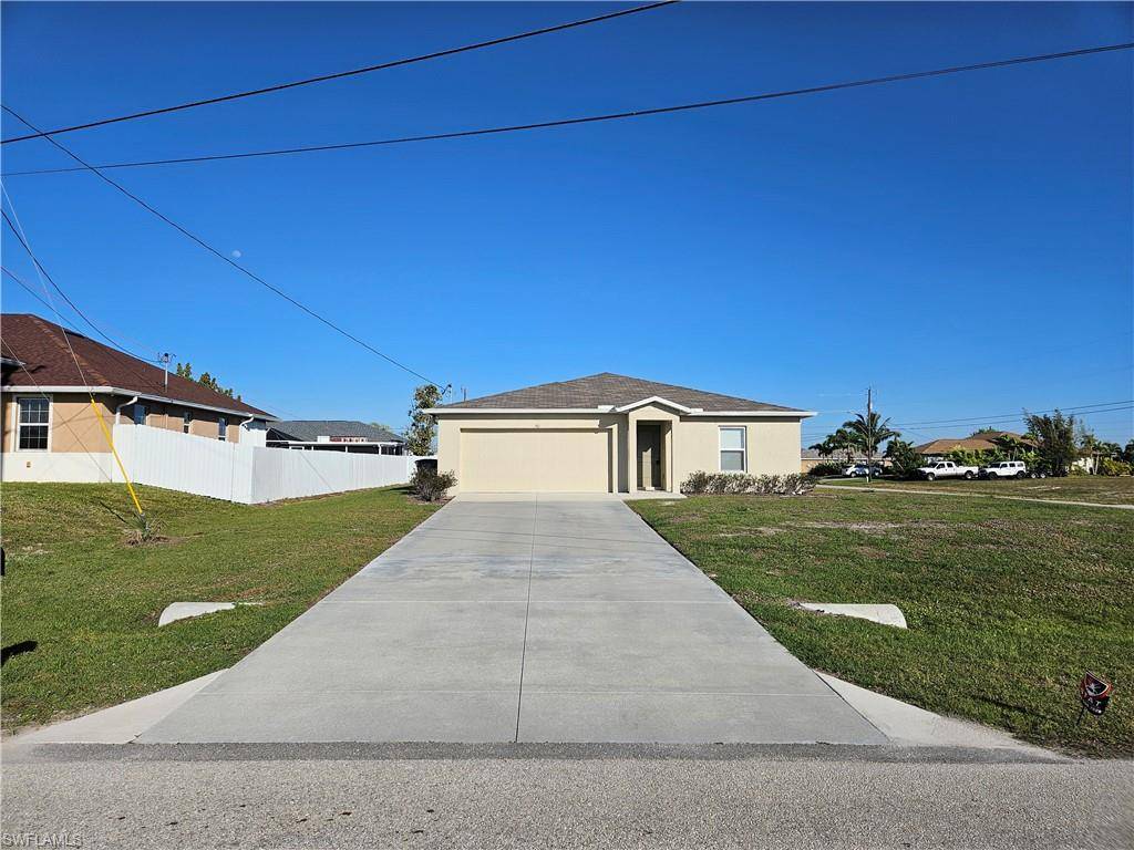 901 NW 15th PL, Cape Coral, FL 33993