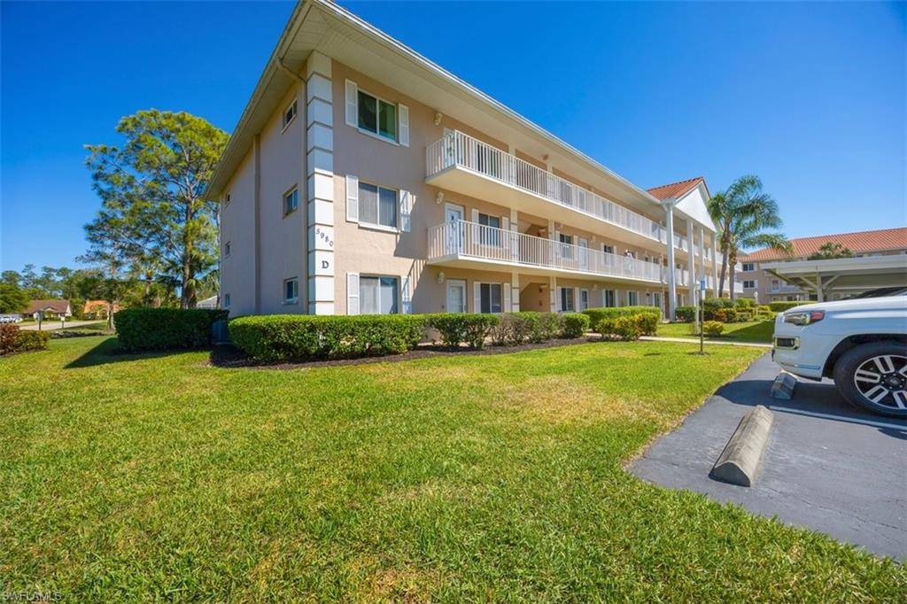5980 Amherst DR #D202, Naples, FL 34112