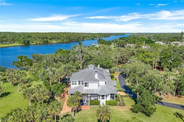 1950 Mitchell AVE, Alva, FL 33920