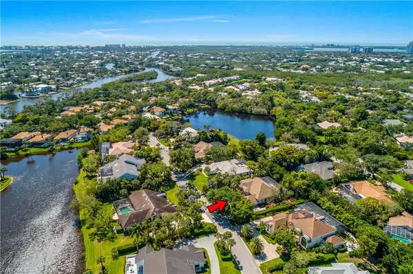 Bonita Springs, FL 34134,3370 Oaklake CT