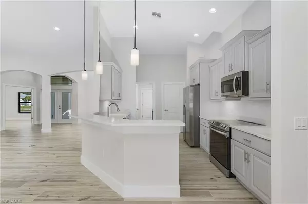 Cape Coral, FL 33991,346 SW 28th PL