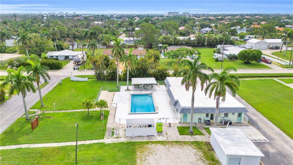 Fort Myers, FL 33908,96 Oak LN
