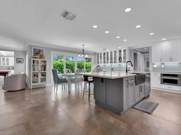 Fort Myers, FL 33919,6923 Old Whiskey Creek DR